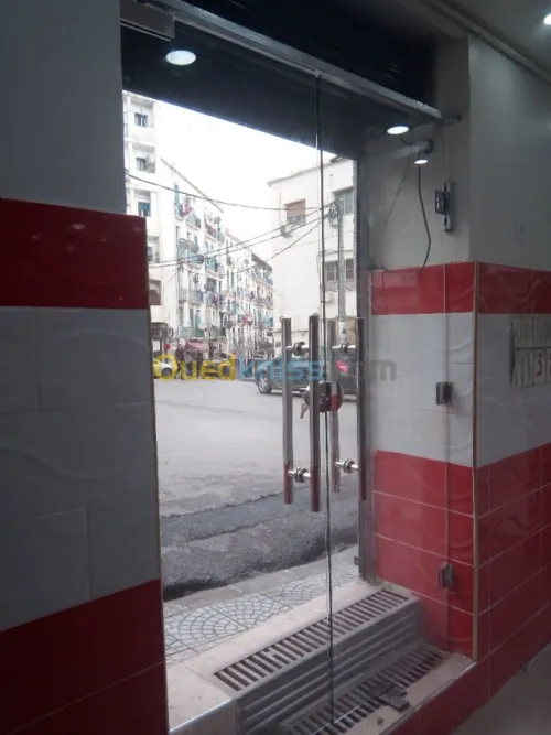 Montage les façade vetrnsse en verre t