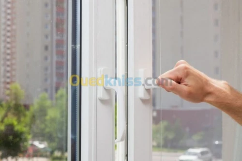 Systeme pour portes & fenetres en PVC