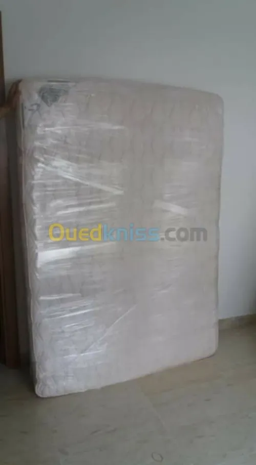 TRANSPORT DÉMÉNAGEMENT /نقل الأثاث  B