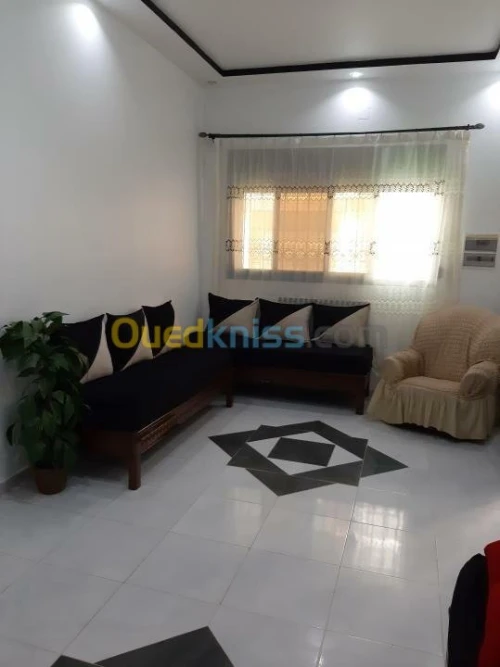 Location vacances Appartement F2 Tlemcen Mansourah