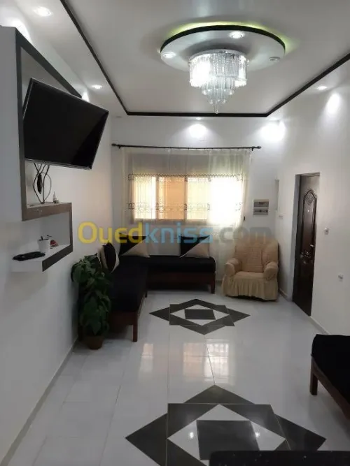 Location vacances Appartement F2 Tlemcen Mansourah