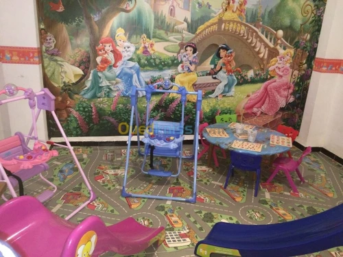 garderie d'enfant/ crèche 