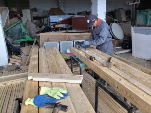 Fabrication et installation de pergola et tinda en bois rouge