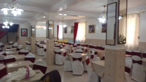 Salle des fêtes et salle de diner