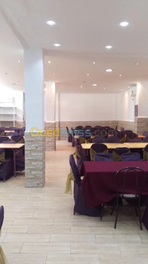 Salle des fêtes et salle de diner