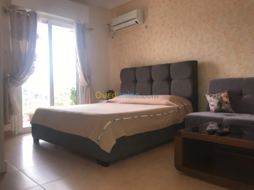 Location vacances Studio Alger Hydra