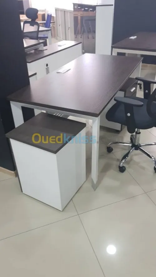 Ensembles de Bureaux couleur Noyer