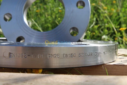 BRIDES ET COUDES EN ACIER A SOUDER