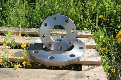 BRIDES ET COUDES EN ACIER A SOUDER