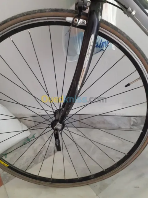 BICYCLETTE MARQUE BH