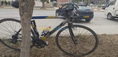 BICYCLETTE MARQUE BH