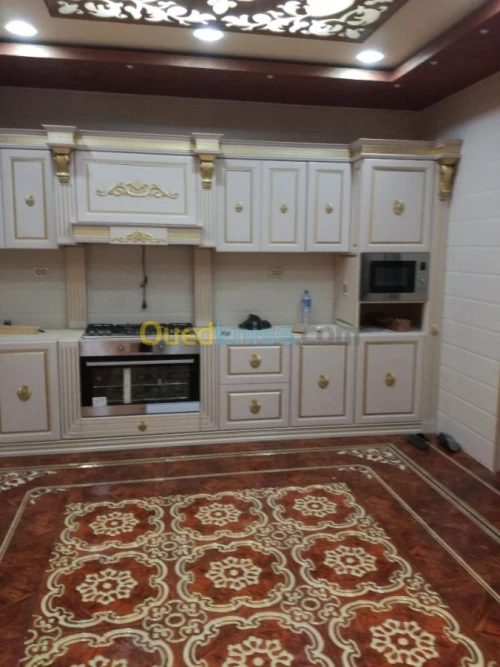 Meuble cuisine en bois massif 