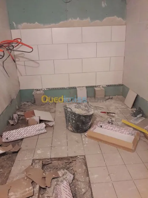 tous les travaux de la faïence et de 