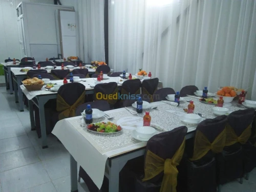 Salle de diner et salle des fetes