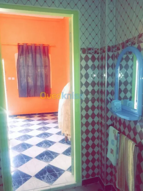 Location vacances Appartement F2 Ain temouchent Beni saf