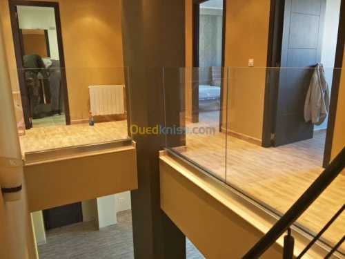 Rampe et gard corp en inox et verre