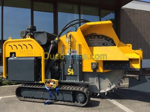 Mini trancheuse   Mini trancheuse 