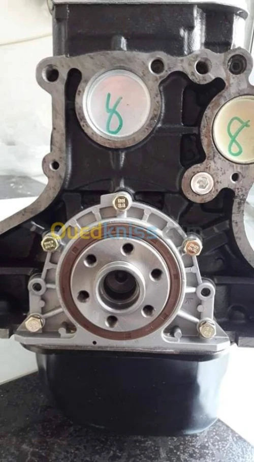 MOTEUR BLOC MECANIQUE FORYOTA 4JB1
