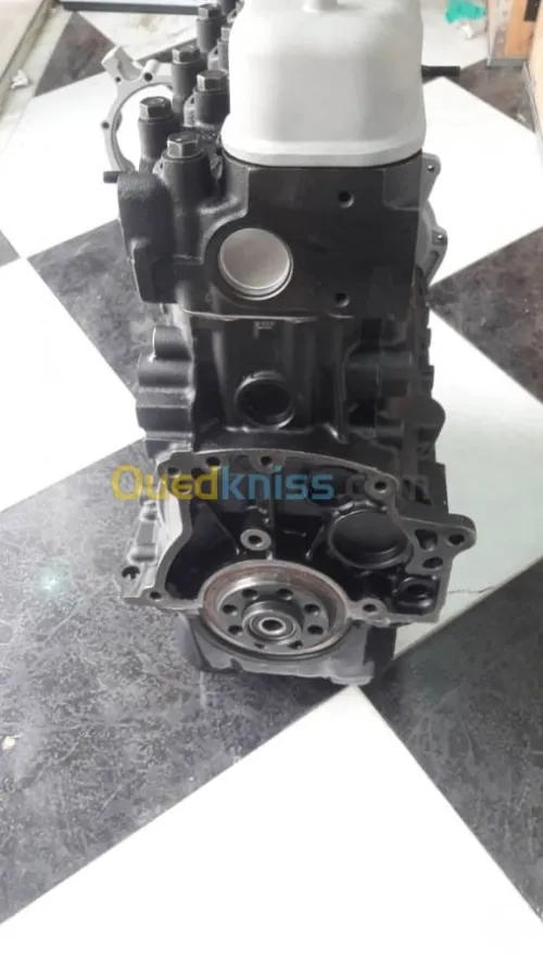 MOTEUR BLOC MECANIQUE FORYOTA 4JB1