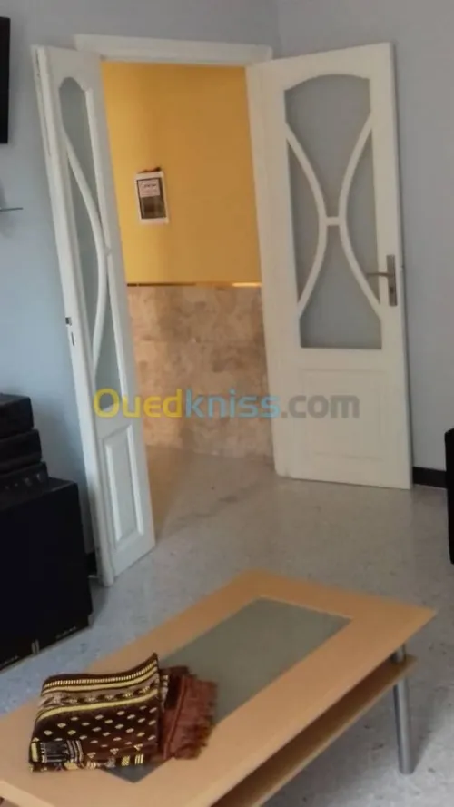 Location vacances Appartement F3 Jijel Jijel