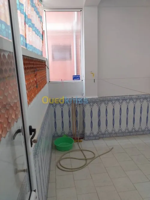 Location vacances Appartement F3 Jijel Jijel