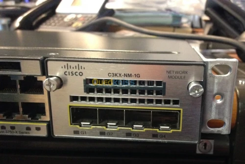 Cisco switch WS-C3750X-24T