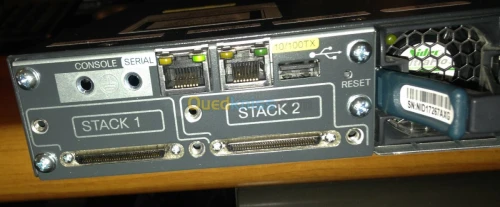 Cisco switch WS-C3750X-24T