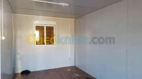 constriction charlie maison