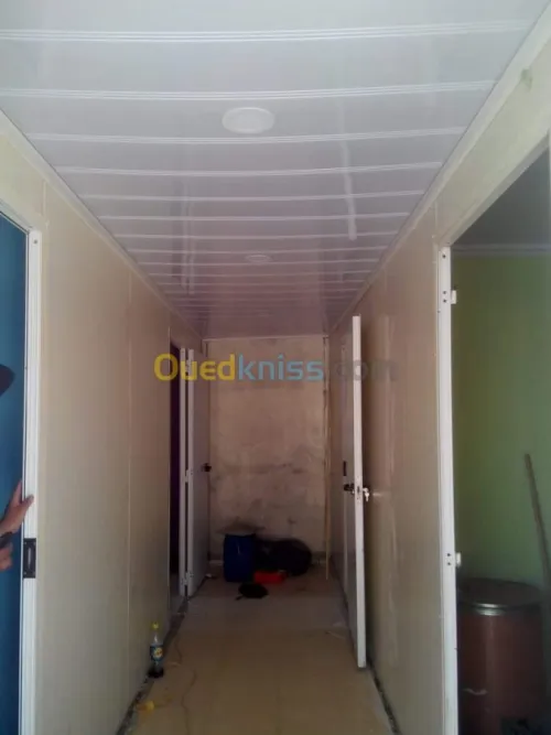 constriction charlie maison