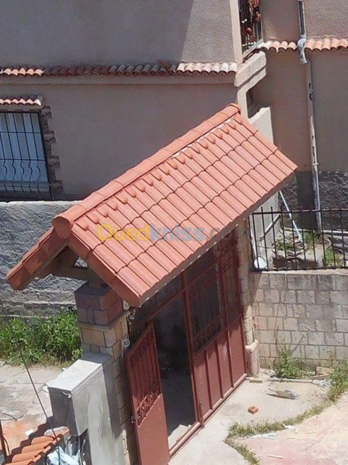 Charpentier  تركيب قرميد