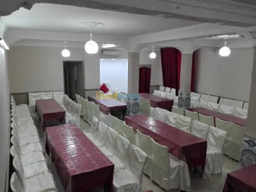 SALLE DE DÎNER