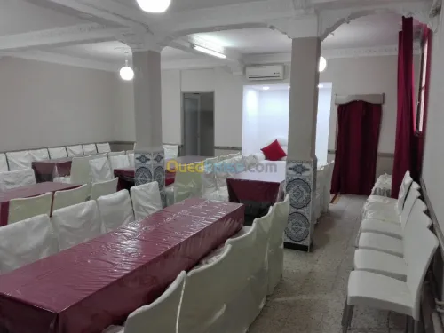 SALLE DE DÎNER
