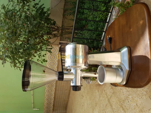 Broyeur électrique de café