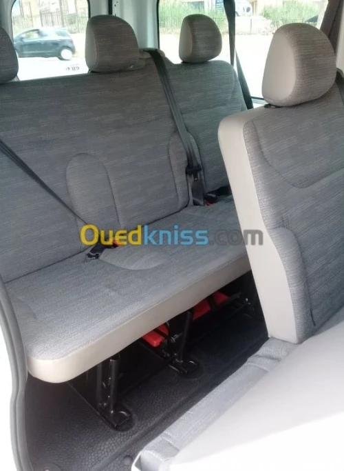 Location avec chauffeur 