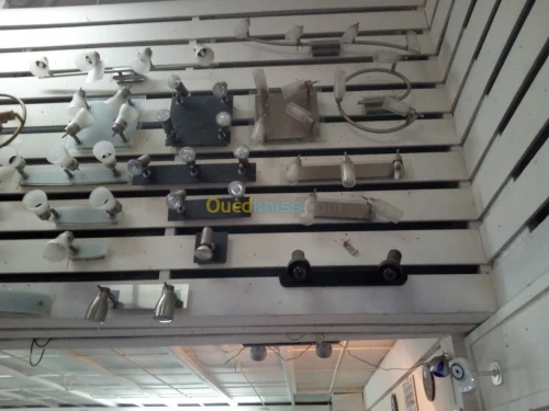  appareillage , spot , lampe 
