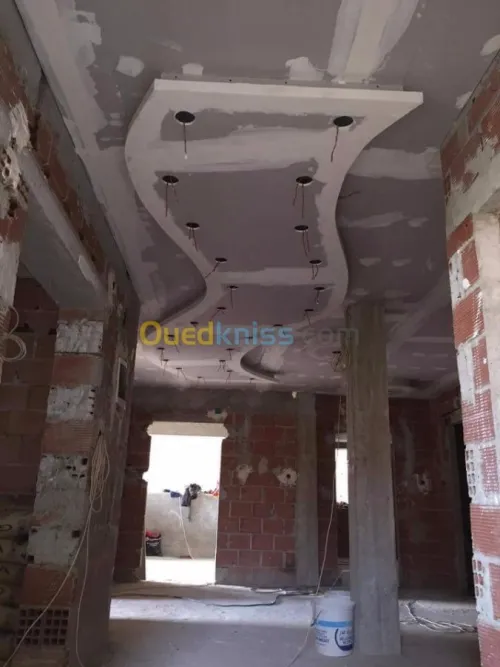 La pose de faux plafond simple et deco