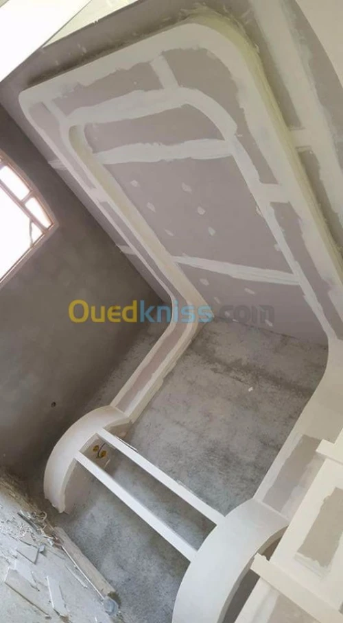 La pose de faux plafond simple et deco