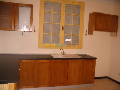 Location Niveau De Villa F3 Tipaza Cherchell