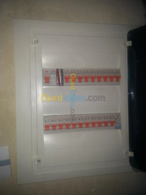 ELECTRICIEN BATIMENT