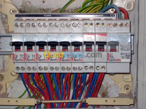 ELECTRICIEN BATIMENT
