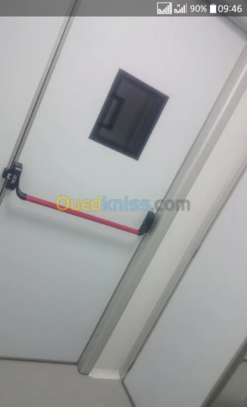 Porte service va et vient 