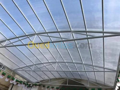 Faux plafond PVC  & polycarbone