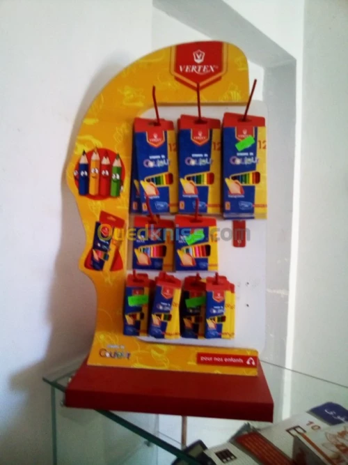 Vente des affaires scolaire