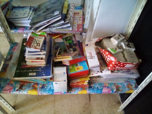 Vente des affaires scolaire