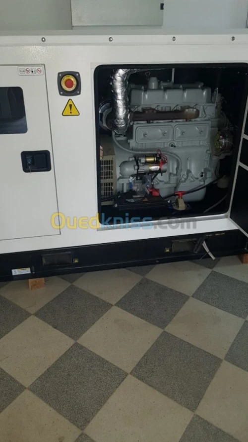 GROUPE ELECTROGENE 20Kva compresseur machines pvc compacteur gute icaro coudeuse Cisaille redressese