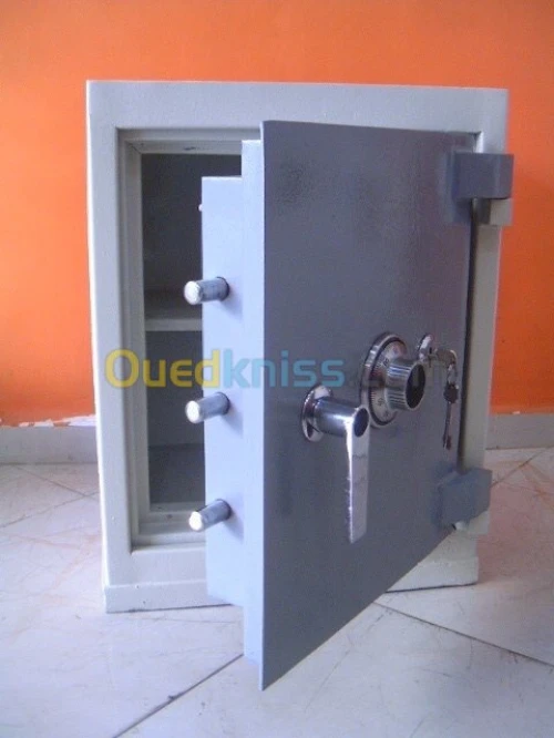 Fabrication  de coffer fort 
