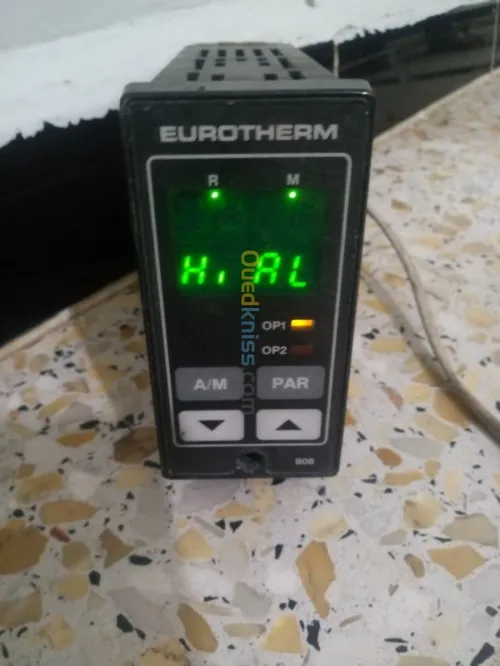régulateur de température eurotherm 