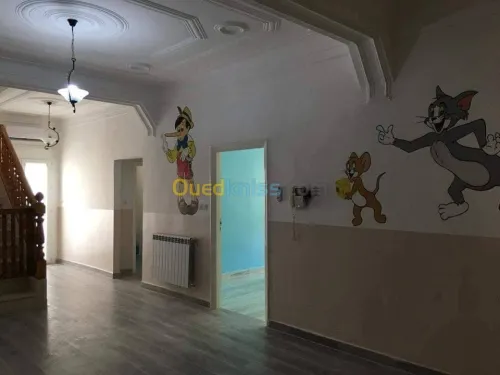 Créche-Ecole maternelle et préscolaire