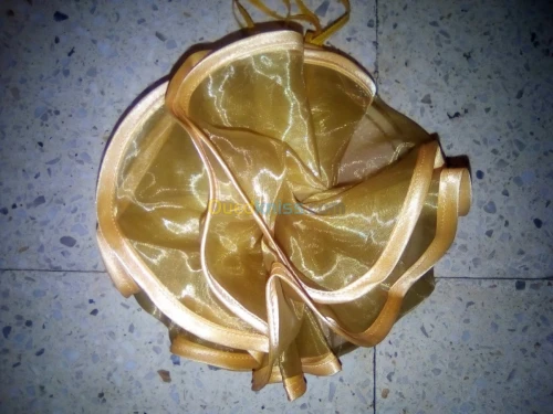 Assiette de gâteau pour fête