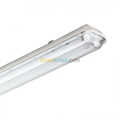 Luminaire étanche & Goulotte plastique